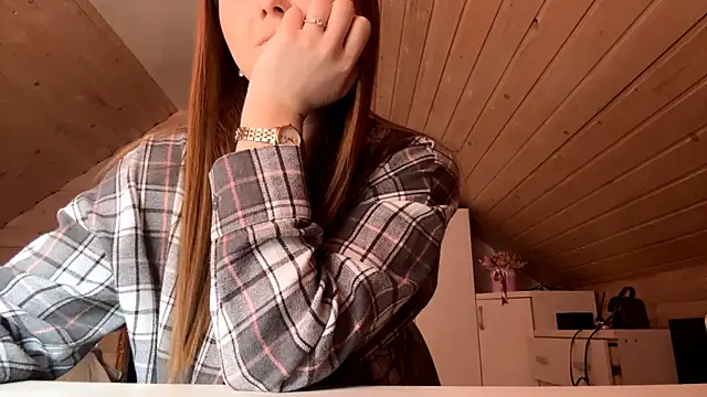 TessSamul online show from March 24, 2026, 1:38 pm