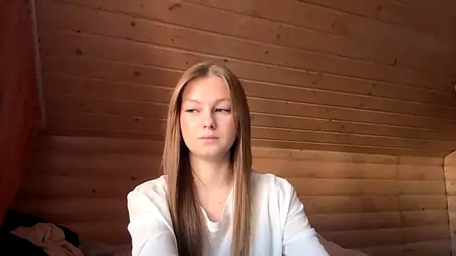 TessSamul online show from May 2, 2026, 4:12 pm