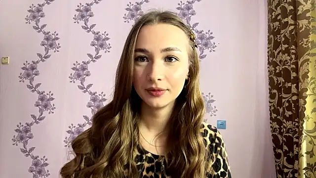 LacieHelaire online show from February 24, 2026, 7:06 am