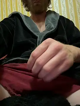 l0ngNHard online show from June 21, 2026, 3:31 am