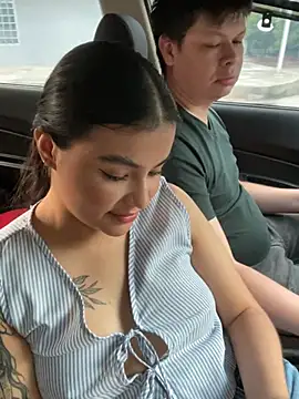 Violeta and Charlie online show from March 24, 2026, 2:11 pm