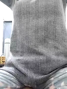 Snapshot of marry1157 chatting on February 15, 2026, 4:58 pm marry1157 online show from February 15, 2026, 4:58 pm