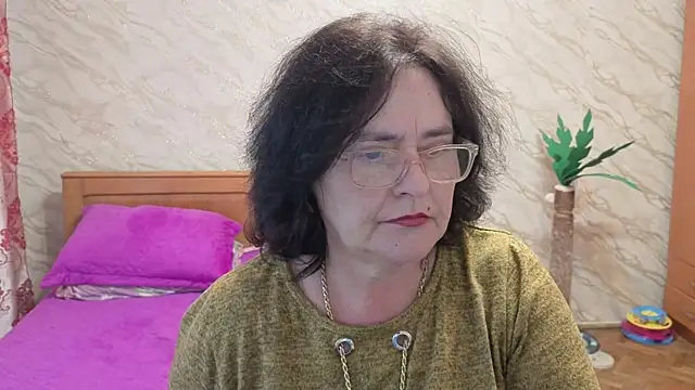 xMaryxAnne online show from May 24, 2026, 5:18 pm