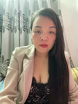 Snapshot of Strawberry-wet chatting on February 25, 2026, 3:38 am Strawberry-wet online show from February 25, 2026, 3:38 am