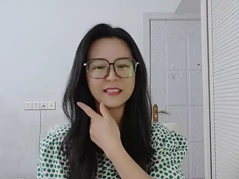 Snapshot of yunchui0101 chatting on February 14, 2026, 6:21 am yunchui0101 online show from February 14, 2026, 6:21 am