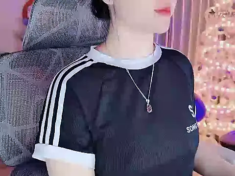 Agnelyn    online show from March 1, 2026, 3:19 am