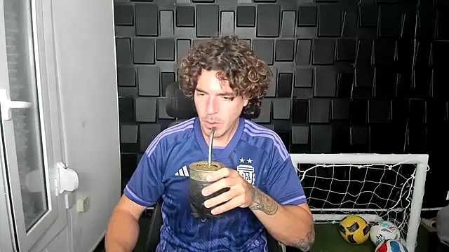 joaquin420 hot online show from June 1, 2026, 6:59 am