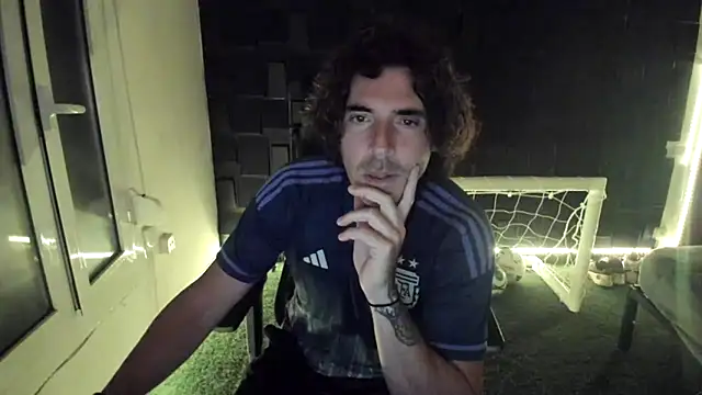 joaquin420 hot online show from June 7, 2026, 9:07 pm