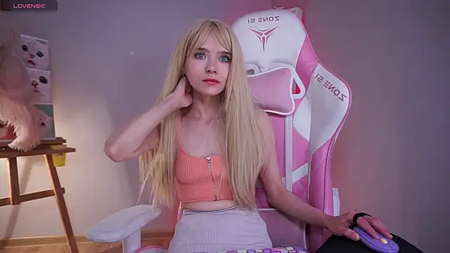 wow angel online show from April 15, 2026, 5:25 am