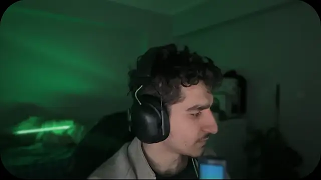 enesbabakral online show from February 10, 2026, 1:43 am