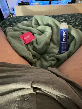 Thomascrtz online show from March 1, 2026, 11:29 pm