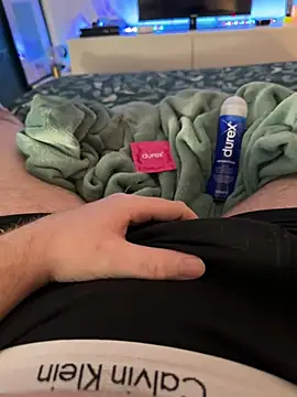 Thomascrtz online show from March 14, 2026, 11:21 pm