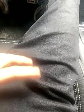 fenasixx online show from February 13, 2026, 9:27 am