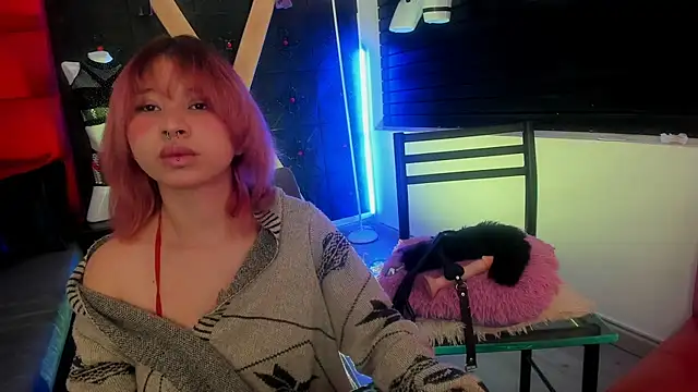 kitty gang  online show from February 10, 2026, 1:15 pm