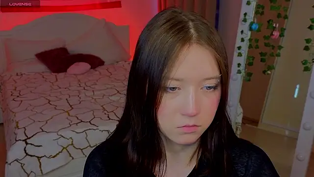 MmollyMay online show from March 29, 2026, 10:26 am