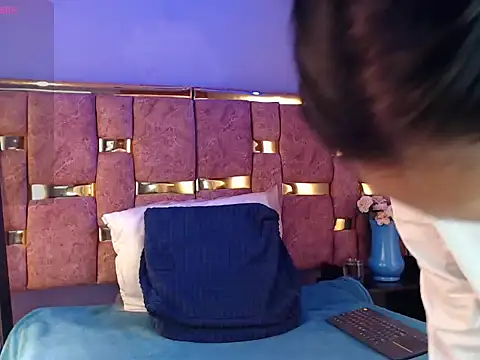 Snapshot of _angela45cute chatting on February 19, 2026, 11:50 am angela45cute online show from February 19, 2026, 11:50 am