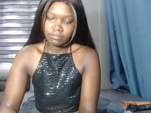 Snapshot of seylandym chatting on February 15, 2026, 5:26 am seylandym online show from February 15, 2026, 5:26 am