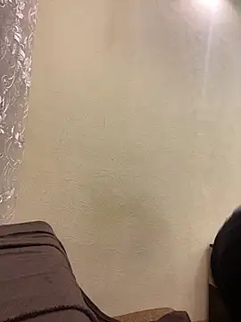 Snapshot of MilaKis chatting on February 12, 2026, 6:25 pm MilaKis online show from February 12, 2026, 6:25 pm