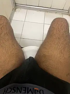 Snapshot of Dazzling_dude chatting on February 10, 2026, 6:56 pm Dazzling dude online show from February 10, 2026, 6:56 pm