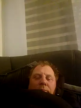 Demik71 online show from February 20, 2026, 7:25 pm