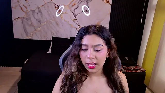 Sophie19   online show from February 17, 2026, 12:12 pm