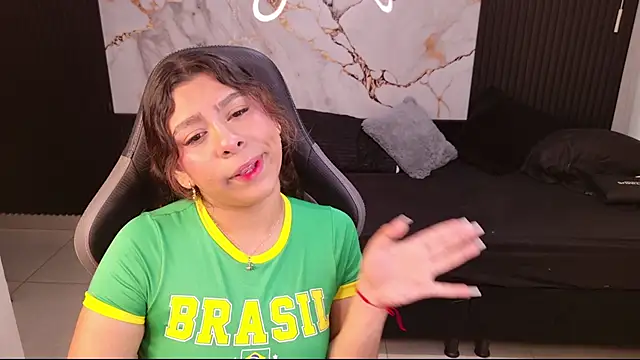 Sophie19   online show from March 5, 2026, 12:12 pm