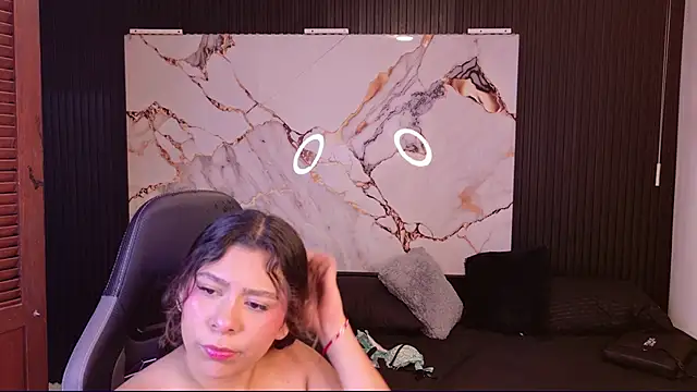 Sophie19   online show from March 6, 2026, 11:50 am