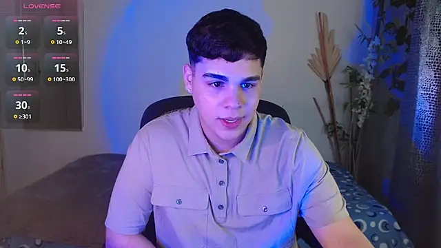 eithan jonnes online show from March 25, 2026, 8:04 pm