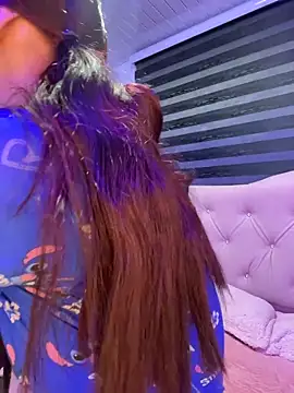 Deva 00 online show from May 23, 2026, 1:22 am