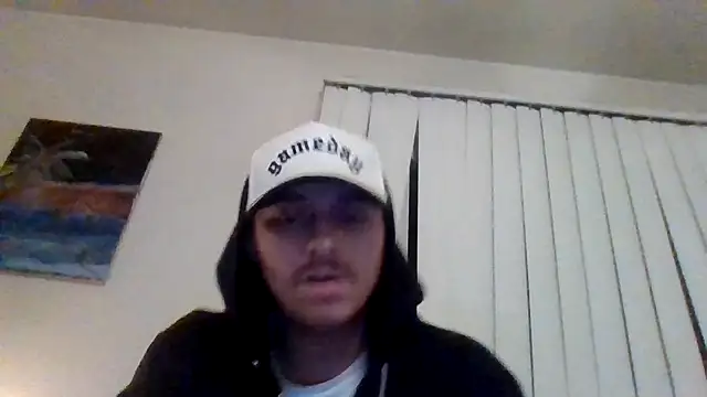 Snapshot of Tallhungandcloudy chatting on February 20, 2026, 8:49 am Tallhungandcloudy online show from February 20, 2026, 8:49 am