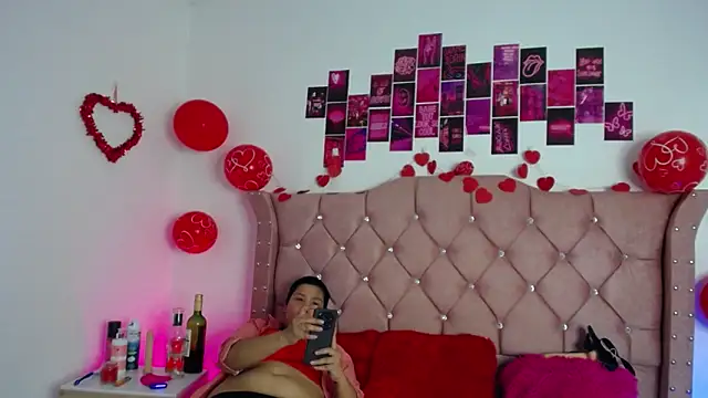 Snapshot of nat_evans8 chatting on February 22, 2026, 4:13 am nat evans8 online show from February 22, 2026, 4:13 am