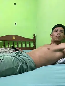 Snapshot of lpm125 chatting on February 15, 2026, 3:58 am lpm125 online show from February 15, 2026, 3:58 am