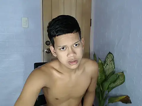 UrAsian Turjak online show from February 19, 2026, 7:15 am