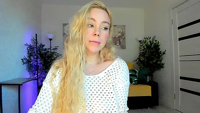 caty kiss online show from June 10, 2026, 5:07 am
