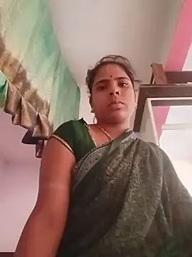 RAJE7053 online show from May 17, 2026, 2:31 am
