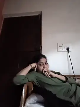 sexysilmy online show from March 8, 2026, 2:32 pm