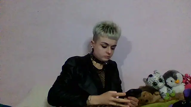 AlisaDear257 online show from April 10, 2026, 6:56 pm