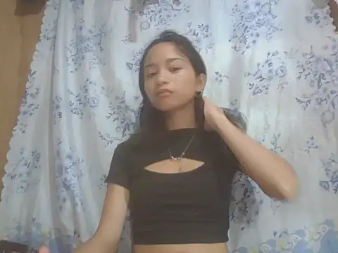 Snapshot of Asianpinay_Skinny1818 chatting on February 10, 2026, 10:41 am Asianpinay Skinny1818 online show from February 10, 2026, 10:41 am