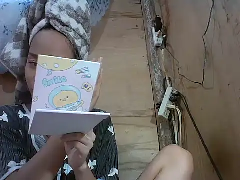 Snapshot of Asianpinay_Skinny1818 chatting on February 26, 2026, 1:15 am Asianpinay Skinny1818 online show from February 26, 2026, 1:15 am