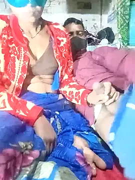 Snapshot of Hot_BihariCouple chatting on February 13, 2026, 6:48 pm Hot BihariCouple online show from February 13, 2026, 6:48 pm