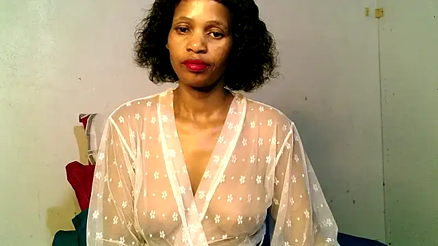 Mabelle Eveline online show from April 15, 2026, 7:58 pm