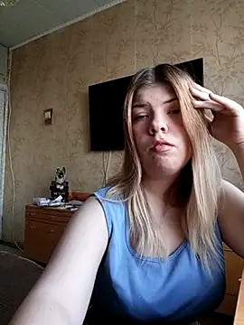 EvaTallor online show from March 12, 2026, 9:59 am