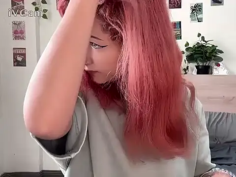 Snapshot of pixieyes00n chatting on February 28, 2026, 3:40 am pixieyes00n online show from February 28, 2026, 3:40 am