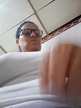 Snapshot of Monalinda-hot chatting on February 13, 2026, 3:02 am Monalinda-hot online show from February 13, 2026, 3:02 am