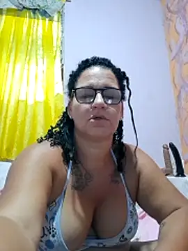 Snapshot of Monalinda-hot chatting on February 19, 2026, 10:44 am Monalinda-hot online show from February 19, 2026, 10:44 am