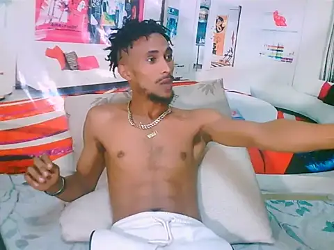 Snapshot of EroticPoison69 chatting on February 19, 2026, 6:15 pm EroticPoison69 online show from February 19, 2026, 6:15 pm