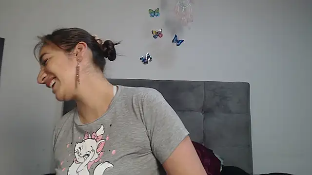 Ava Stone online show from April 10, 2026, 2:39 am