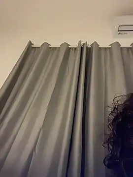 tatianazjun online show from February 11, 2026, 3:11 am