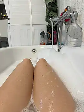 Ninimaus online show from February 26, 2026, 4:39 pm