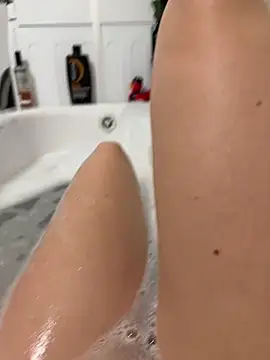 Ninimaus online show from March 1, 2026, 5:48 pm